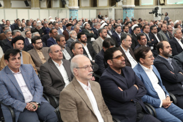 دیدار نمایندگان مجلس شورای اسلامی با رهبر انقلاب