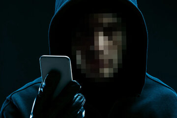 تله کلاهبرداران اینترنتی با تبلیغ پرداخت وام‌ کم بهره در البرز